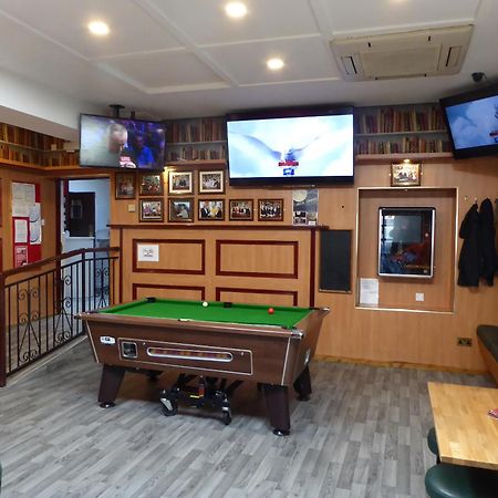 The Red Lion Tavern 福哈伯斯 外观 照片
